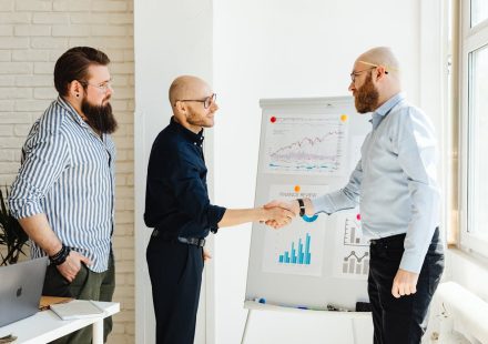 Growth Engineering vs Growth Hacking: Key Differences Explained